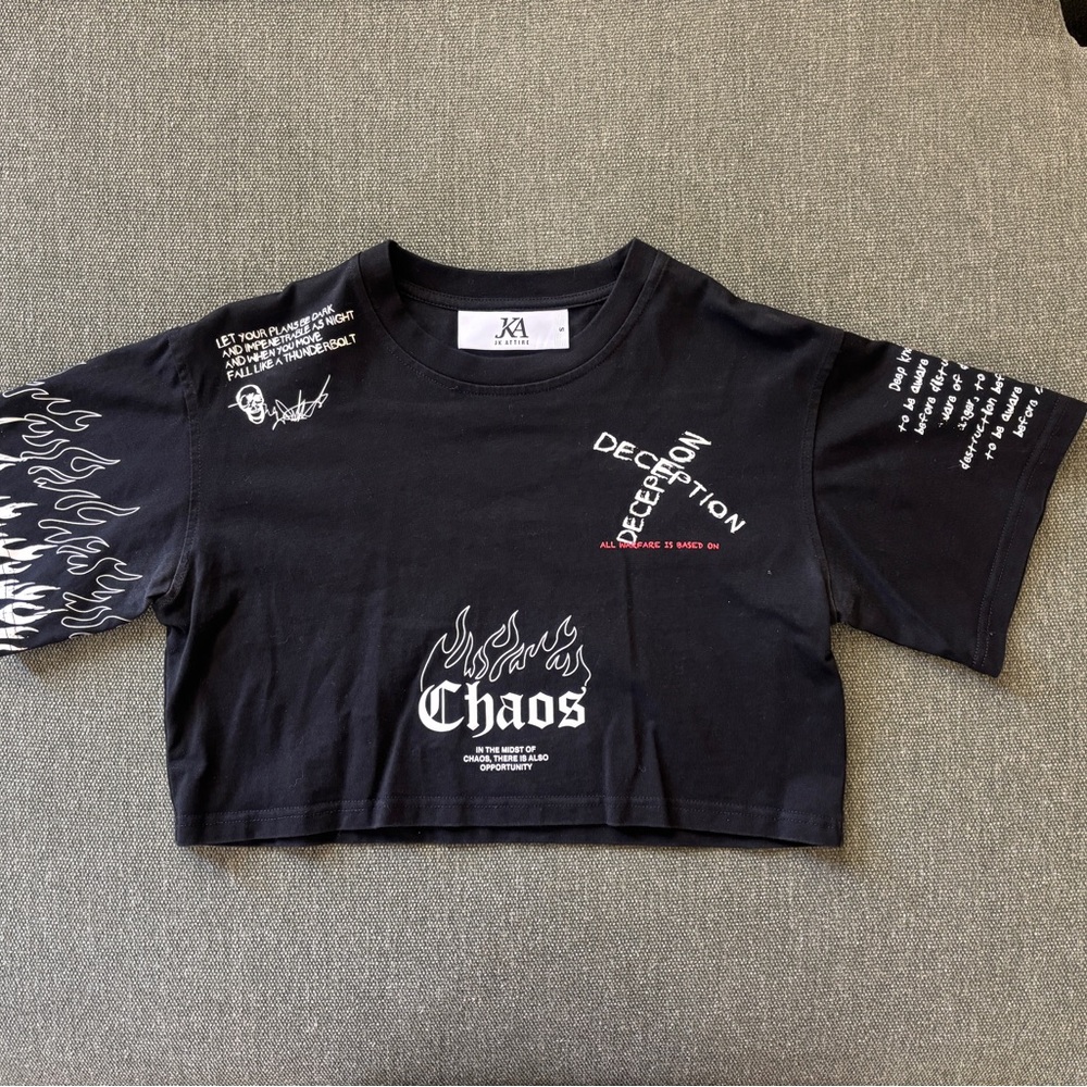 Black Graphic Crop Top